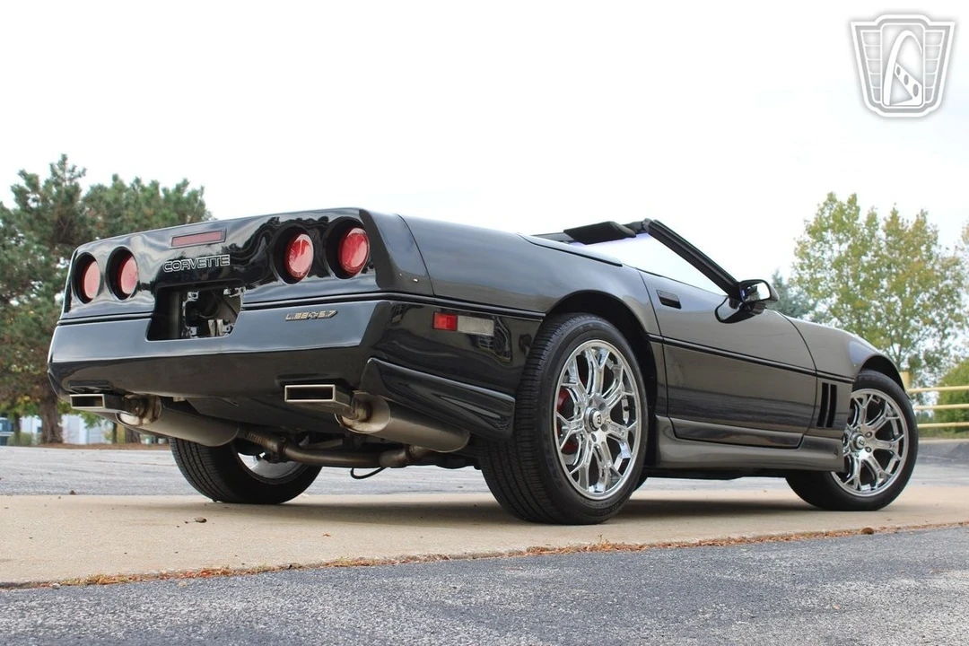 1989 Chevrolet Corvette C4 - Image 17 of 21