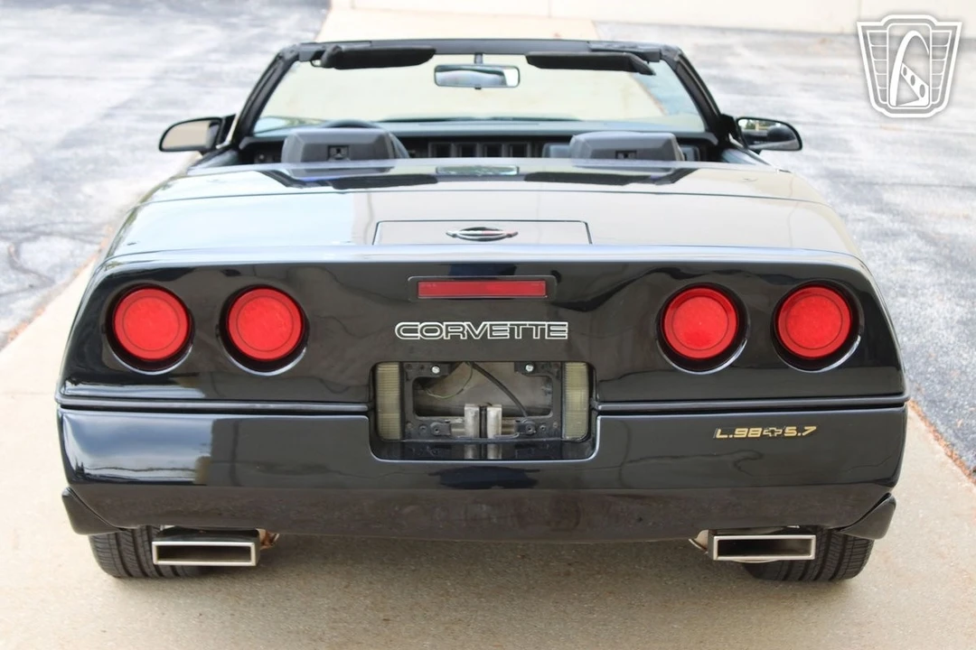 1989 Chevrolet Corvette C4 - Image 12 of 21