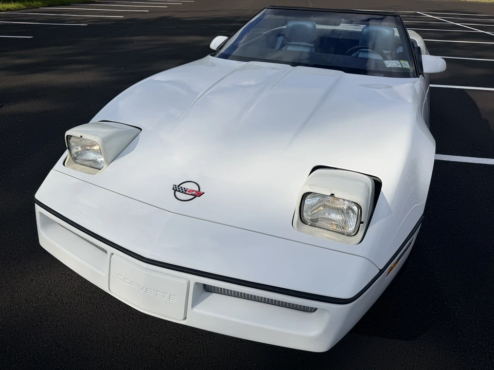 1989 Chevrolet Corvette C4 - Image 13 of 17