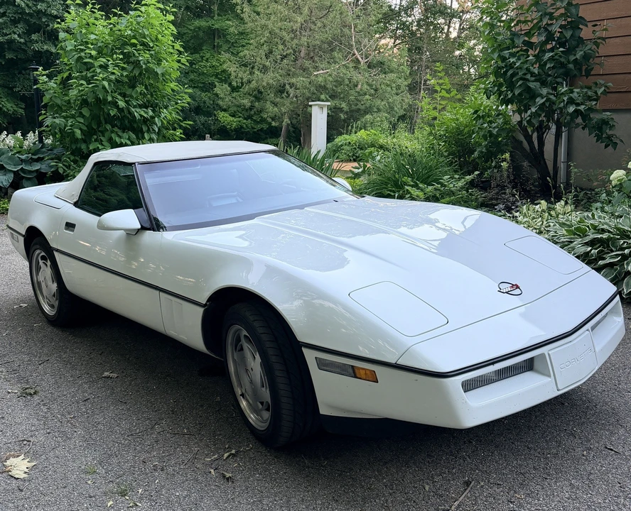 1989 Chevrolet Corvette C4 - Image 16 of 17
