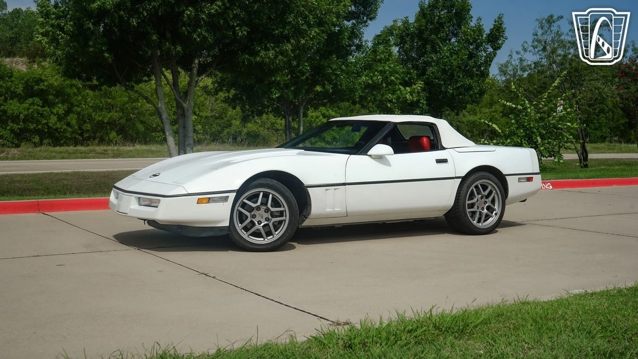 1989 Chevrolet Corvette C4 - Image 3 of 21