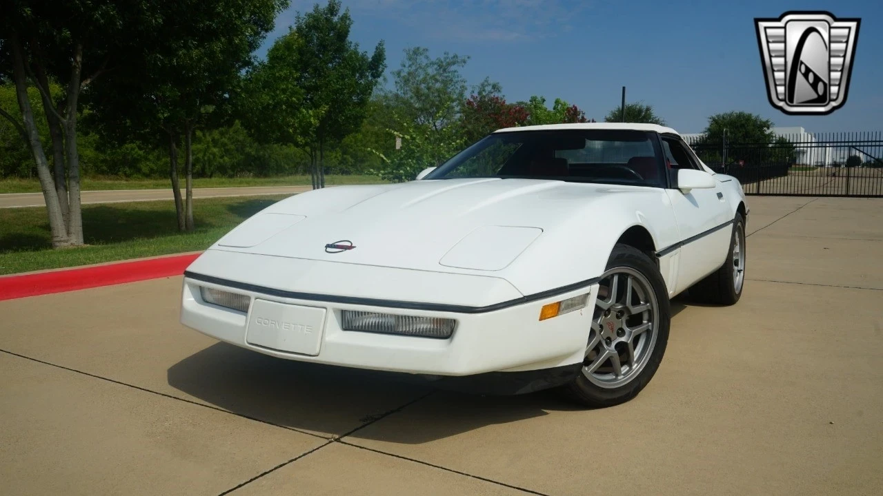 1989 Chevrolet Corvette C4 - Image 3 of 12