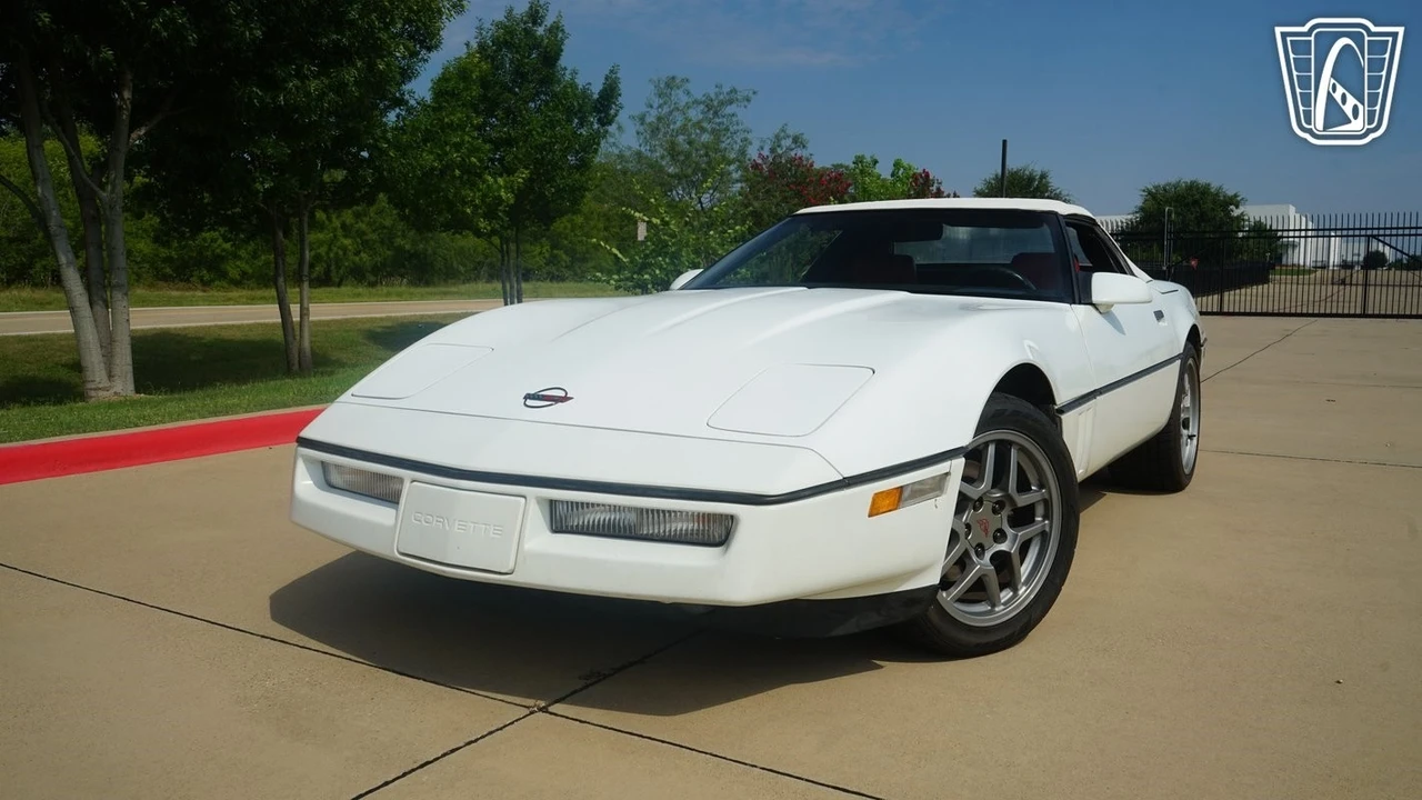 1989 Chevrolet Corvette C4 - Image 5 of 21