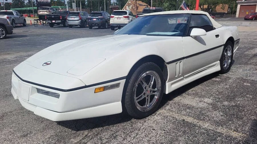 1989 Chevrolet Corvette C4 - Image 3 of 31