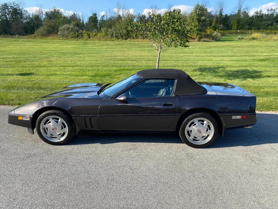 1989 Chevrolet Corvette C4 - Image 11 of 31