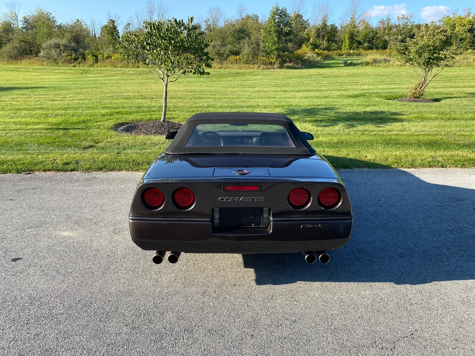 1989 Chevrolet Corvette C4 - Image 23 of 31