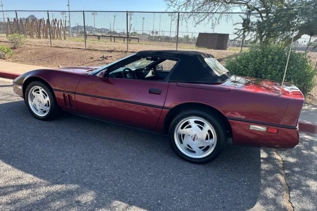 1989 Chevrolet Corvette C4 - Image 3 of 7