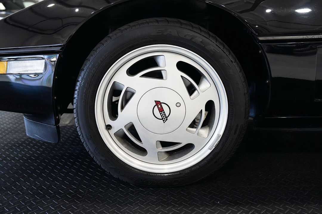 1989 Chevrolet Corvette C4 - Image 21 of 31