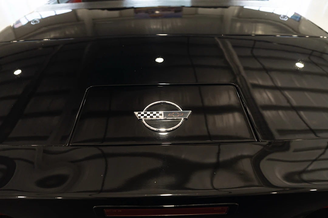 1989 Chevrolet Corvette C4 - Image 20 of 31