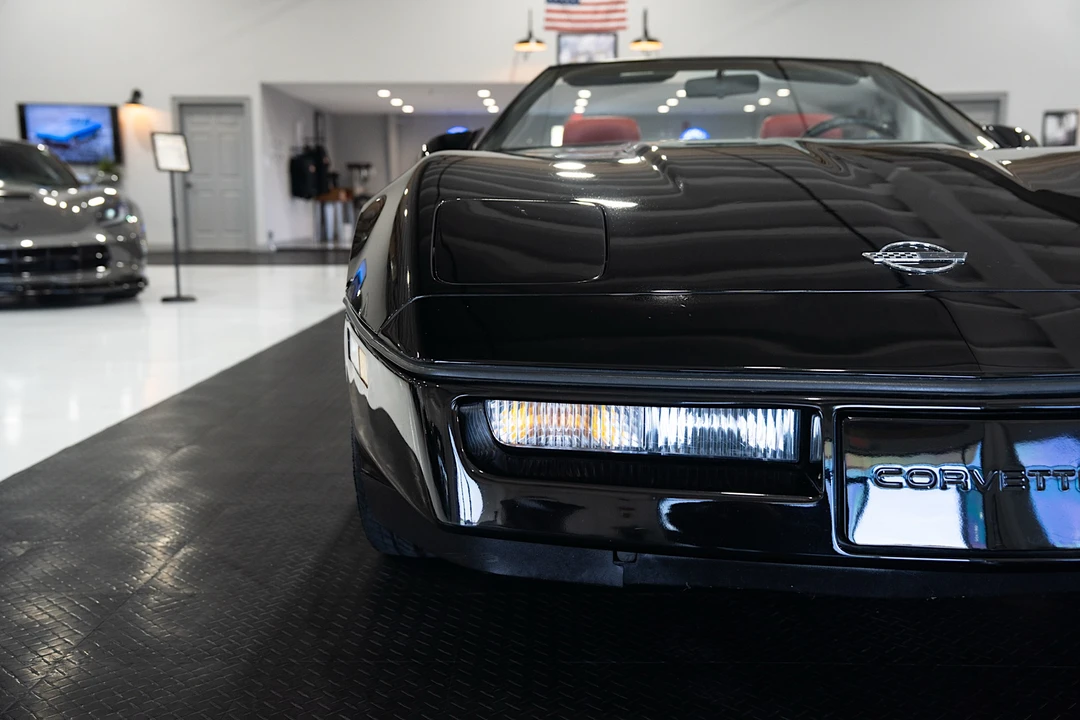 1989 Chevrolet Corvette C4 - Image 17 of 31