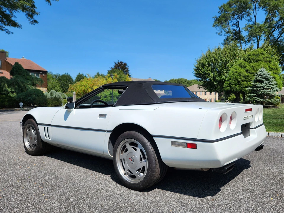 1989 Chevrolet Corvette C4 - Image 11 of 31
