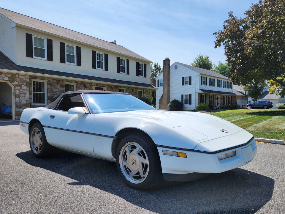 1989 Chevrolet Corvette C4 - Image 15 of 31