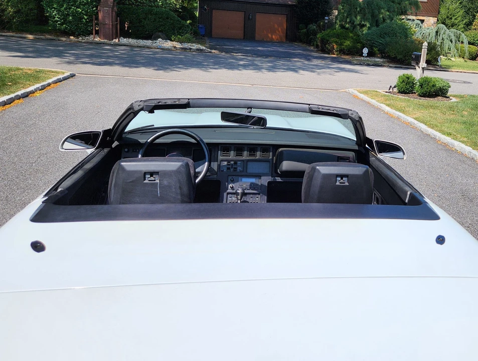1989 Chevrolet Corvette C4 - Image 25 of 31