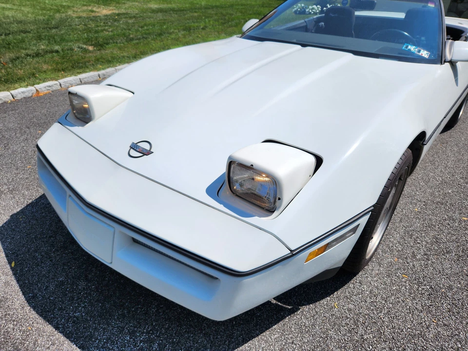1989 Chevrolet Corvette C4 - Image 27 of 31