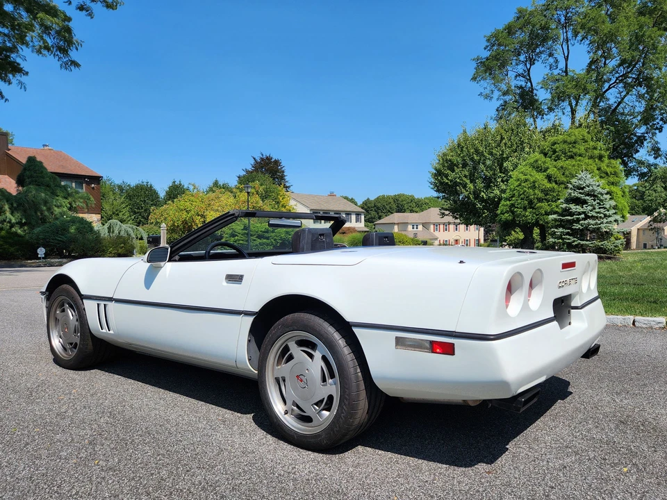 1989 Chevrolet Corvette C4 - Image 3 of 31