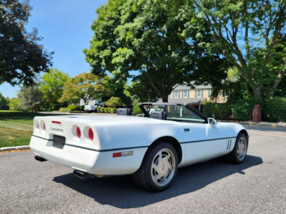 1989 Chevrolet Corvette C4 - Image 5 of 31