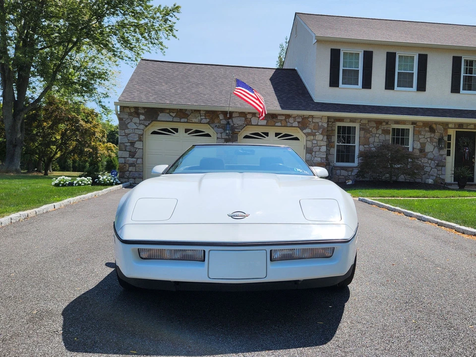 1989 Chevrolet Corvette C4 - Image 8 of 31
