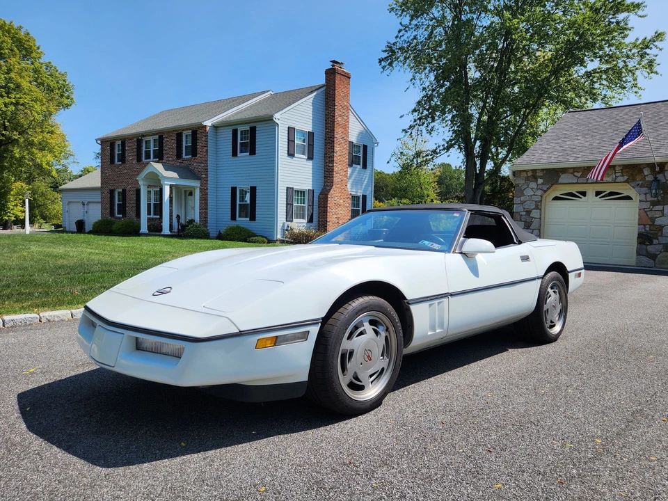 1989 Chevrolet Corvette C4 - Image 9 of 31