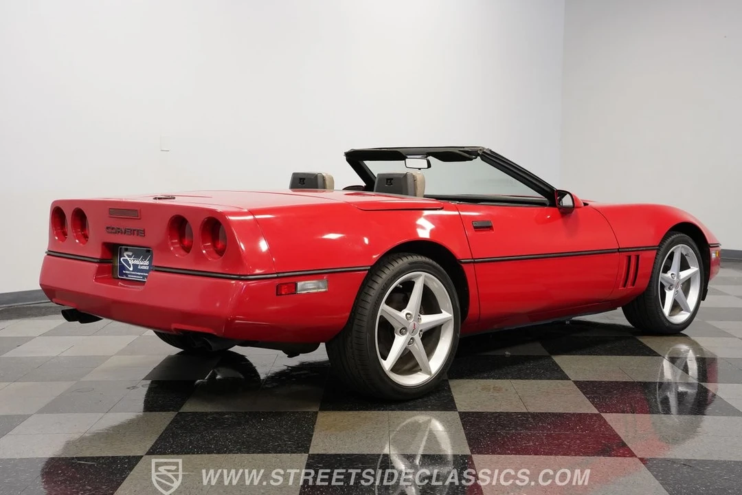 1989 Chevrolet - Image 13 of 31
