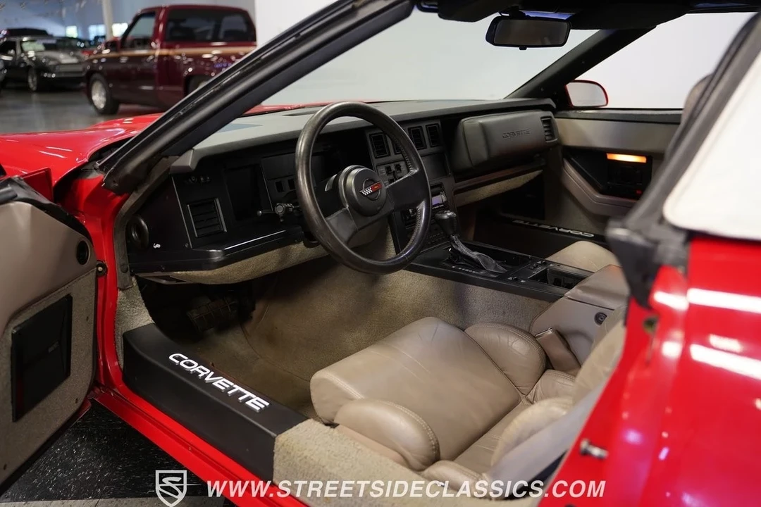 1989 Chevrolet Corvette C4 - Image 5 of 12