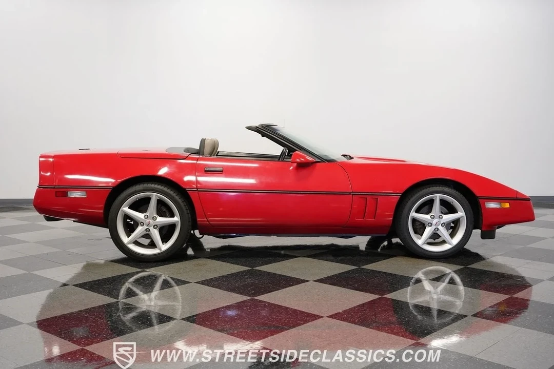 1989 Chevrolet Corvette C4 - Image 15 of 21