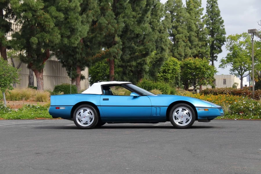 1989 Chevrolet Corvette C4 - Image 2 of 31
