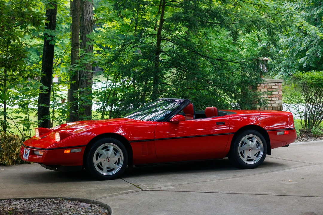 1989 Chevrolet Corvette C4 - Image 9 of 25