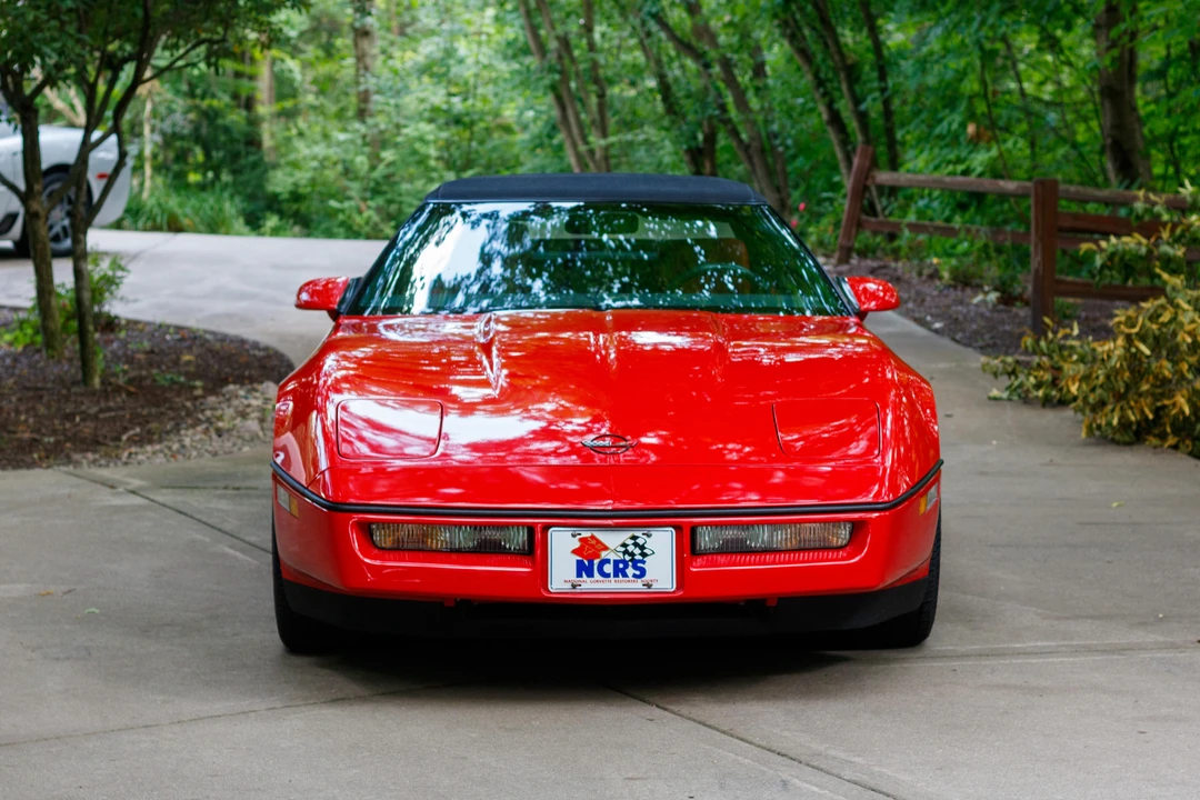 1989 Chevrolet Corvette C4 - Image 18 of 25