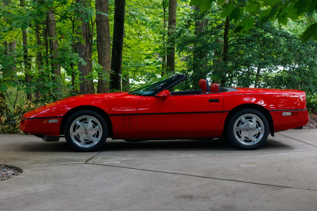 1989 Chevrolet Corvette C4 - Image 11 of 25