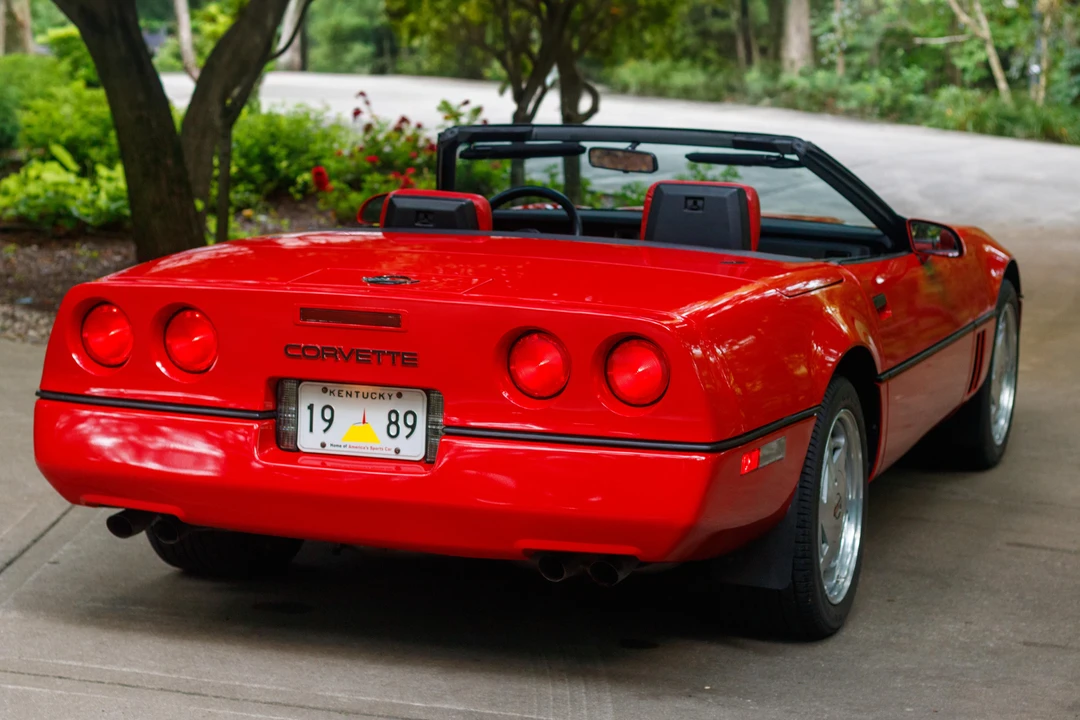1989 Chevrolet Corvette C4 - Image 13 of 25