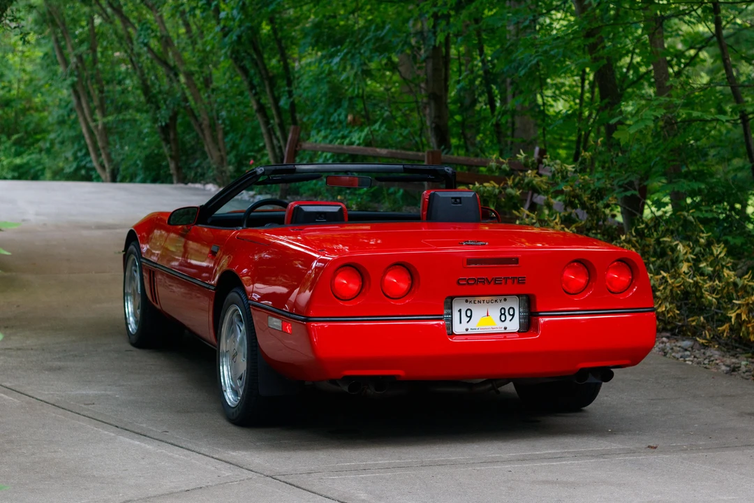 1989 Chevrolet Corvette C4 - Image 12 of 25