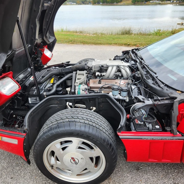 1989 Chevrolet Corvette C4 - Image 8 of 9