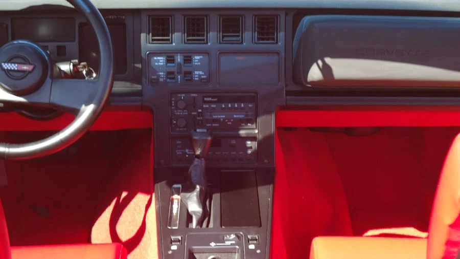 1989 Chevrolet Corvette C4 - Image 6 of 12
