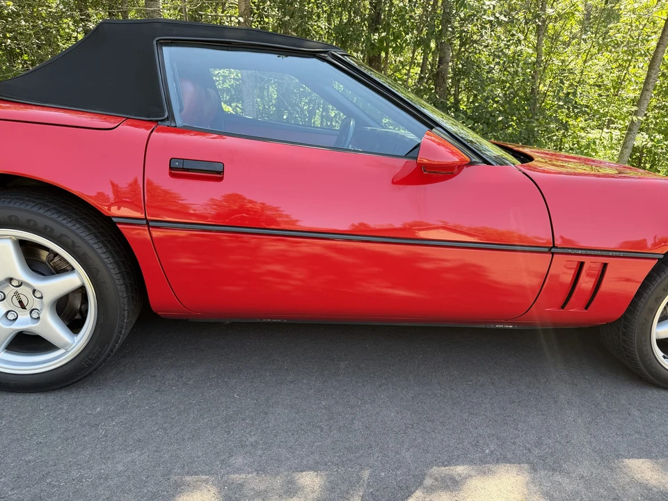 1989 Chevrolet Corvette C4 - Image 19 of 31