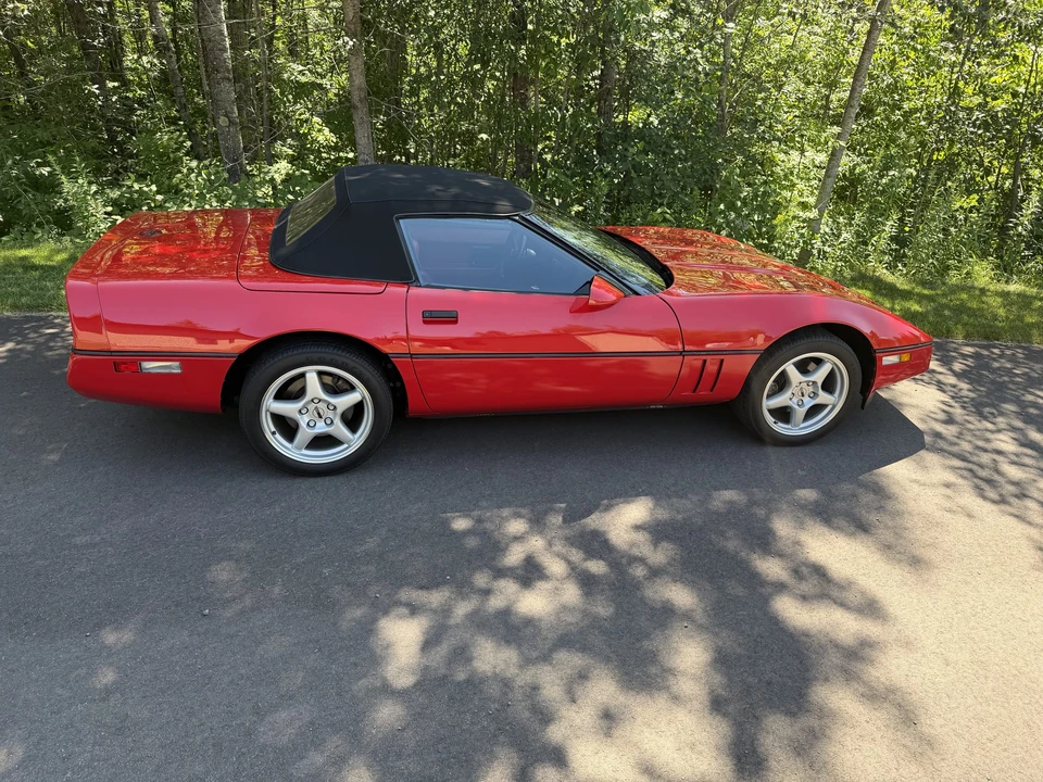 1989 Chevrolet Corvette C4 - Image 12 of 31