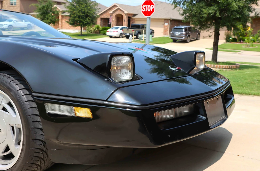 1989 Chevrolet Corvette C4 - Image 26 of 31