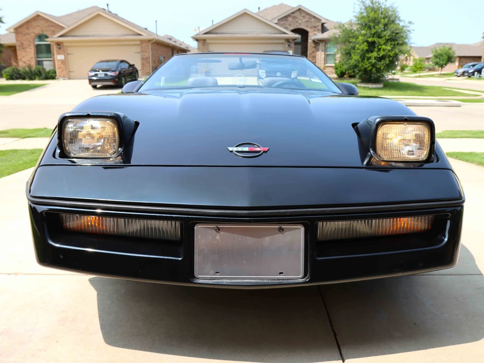 1989 Chevrolet Corvette C4 - Image 19 of 31