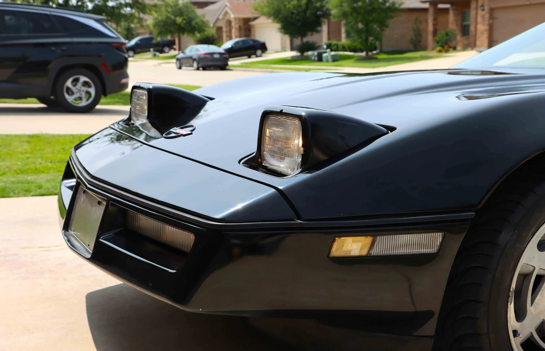 1989 Chevrolet Corvette C4 - Image 22 of 31