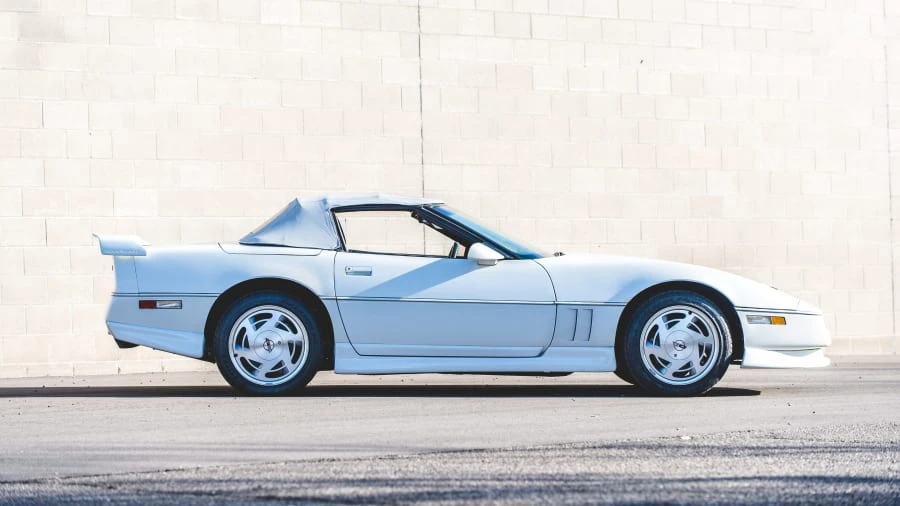 1989 Chevrolet Corvette C4 - Image 8 of 12