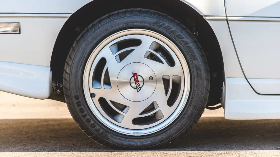 1989 Chevrolet Corvette C4 - Image 11 of 12