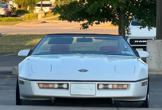1989 Chevrolet Corvette C4 - Image 2 of 12
