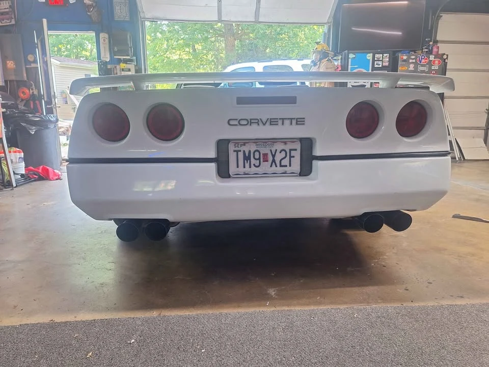 1989 Chevrolet Corvette C4 - Image 10 of 17