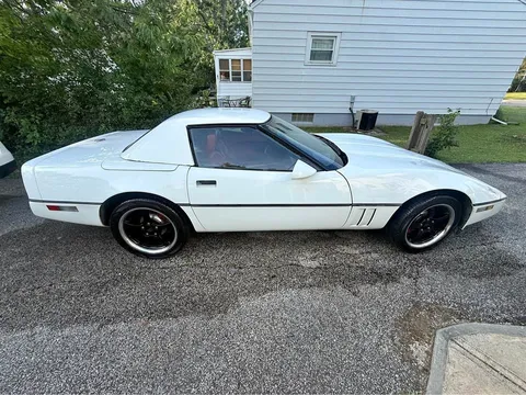 1989 Chevrolet Corvette Convertible 2D