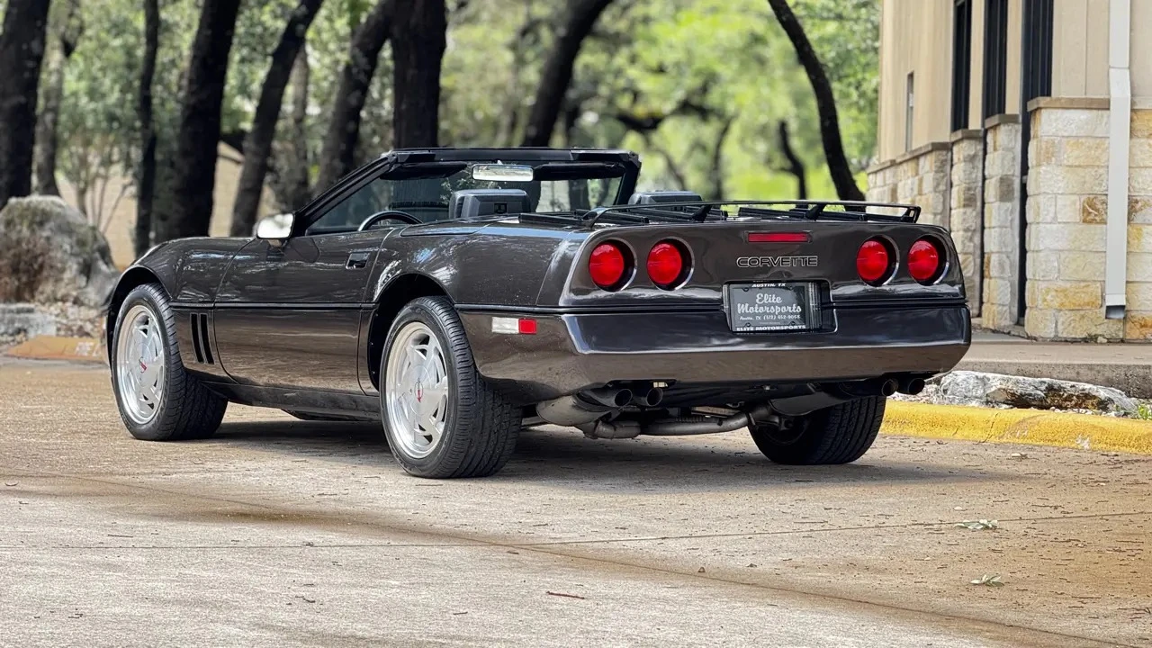 1989 Chevrolet Corvette C4 - Image 7 of 31