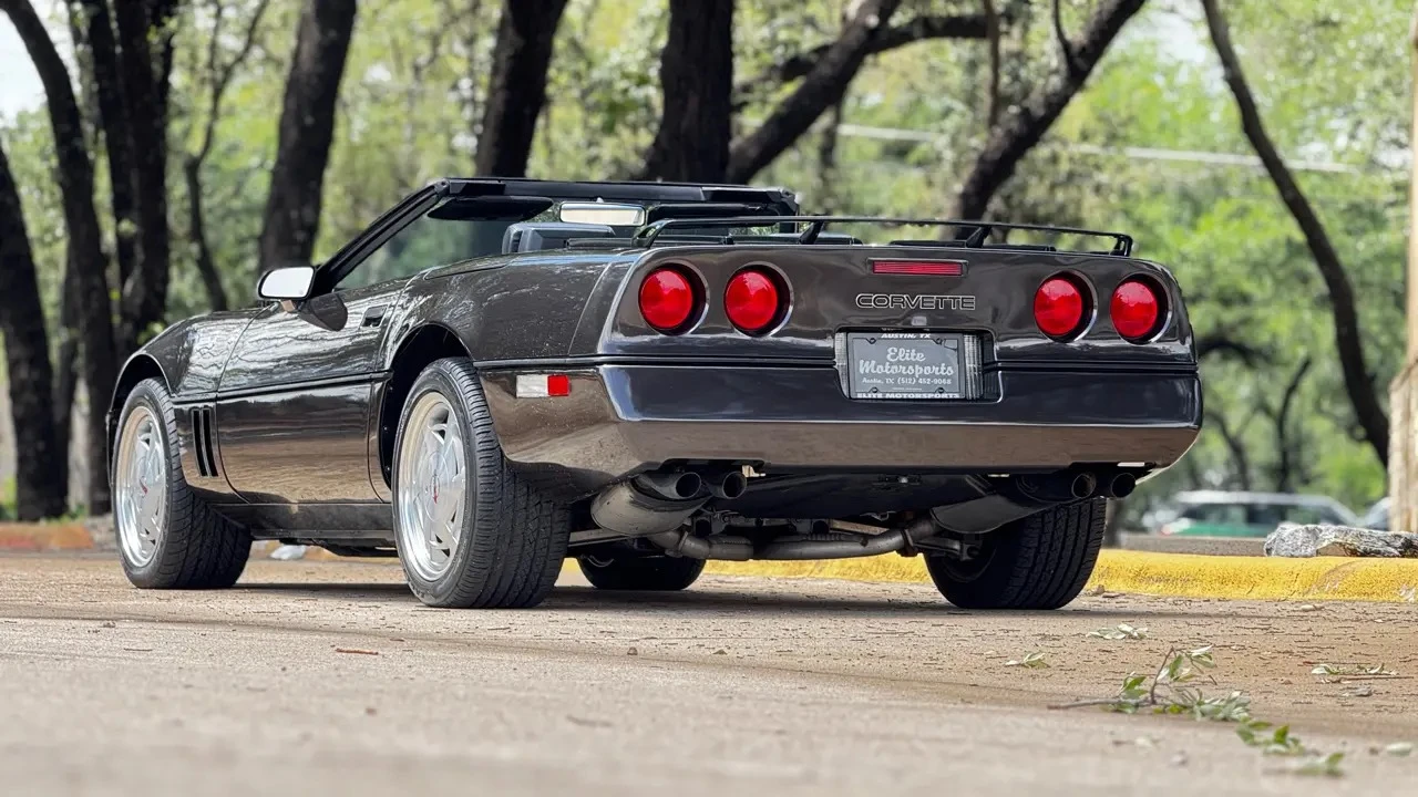 1989 Chevrolet Corvette C4 - Image 8 of 31