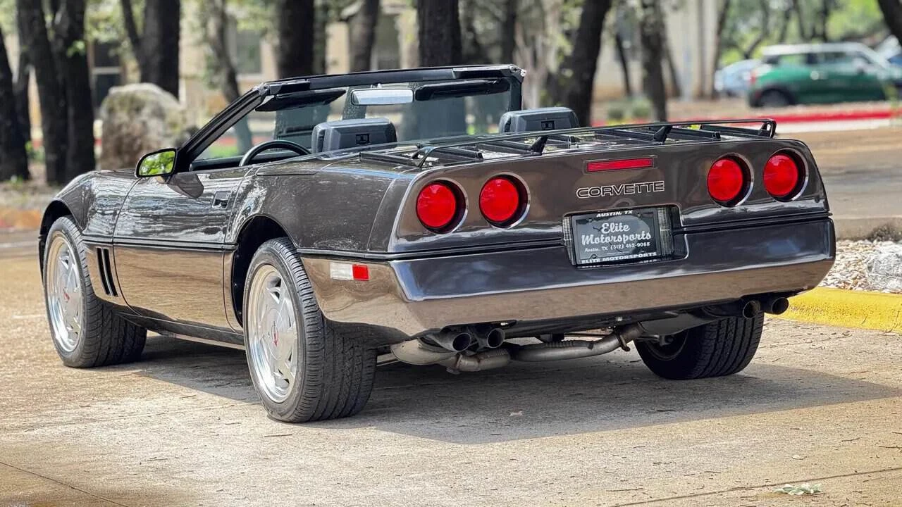 1989 Chevrolet Corvette C4 - Image 2 of 31