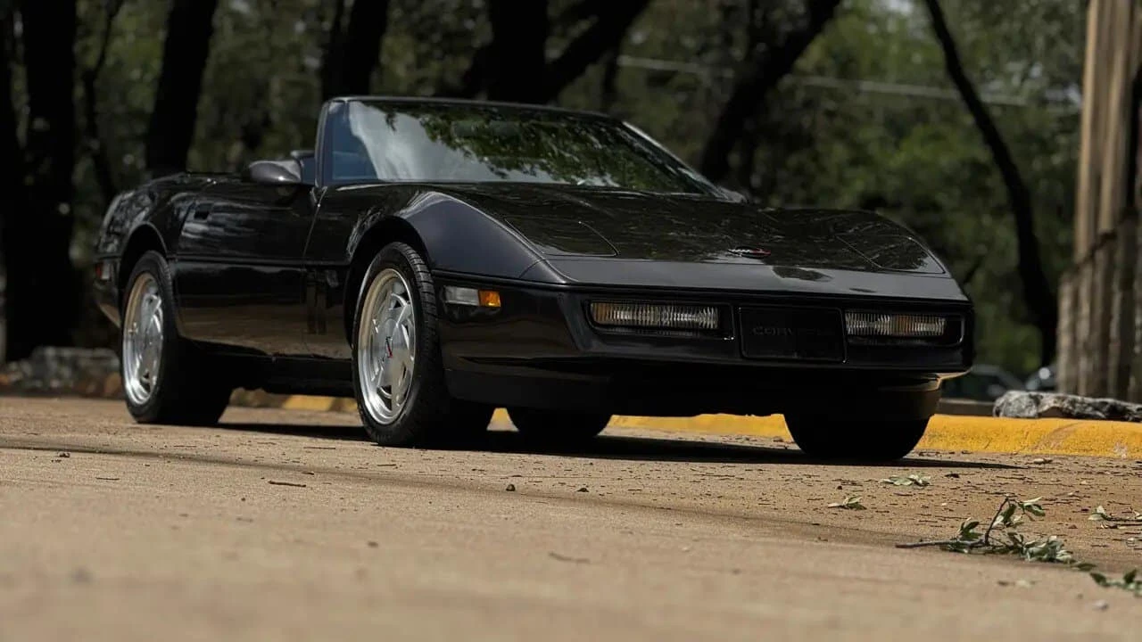 1989 Chevrolet Corvette C4 - Image 19 of 31