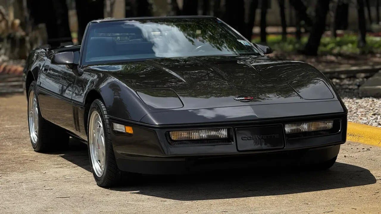 1989 Chevrolet Corvette C4 - Image 15 of 31