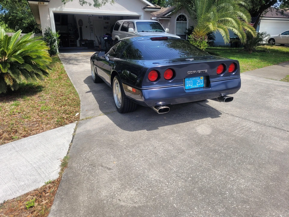 1989 Chevrolet Corvette C4 - Image 17 of 31