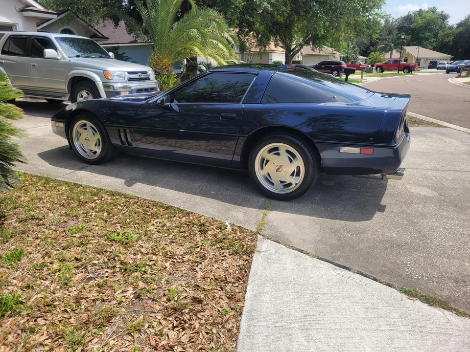 1989 Chevrolet Corvette C4 - Image 14 of 31
